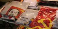 Pakai Baju Palu Arit, Kakak-Adik di Inhil Kini Berurusan dengan Polisi